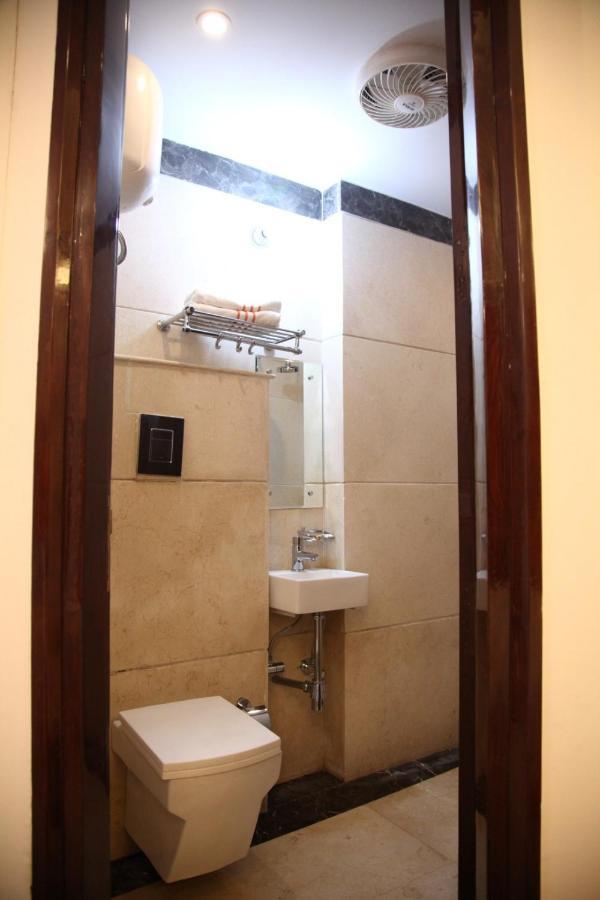 Hotel Dev Residency Vrindāvan Exteriér fotografie
